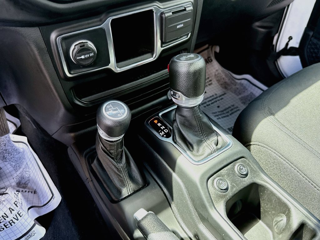 Certified 2023 Jeep Wrangler Unlimited Sport AWD/4WD image 17
