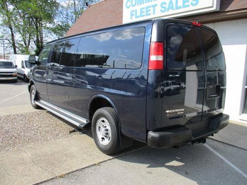 Used 2014 Chevrolet Express 3500 LS RWD image 10