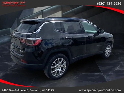 Used 2022 Jeep Compass Latitude AWD/4WD image 9