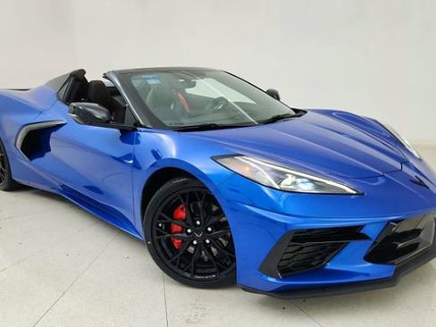 Used 2023 Chevrolet Corvette Stingray Premium Conv w/ Stealth Interior Trim Package RWD image 85