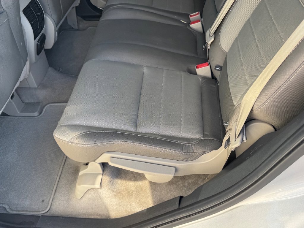 Used 2015 Ford Escape SE w/ Equipment Group 201A AWD/4WD image 9