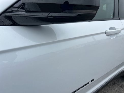 New 2026 Jeep Grand Cherokee Laredo image 20