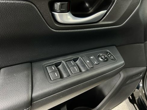 Used 2023 Honda CR-V EX image 19