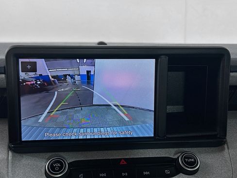 Used 2022 Ford Maverick XLT FWD image 13