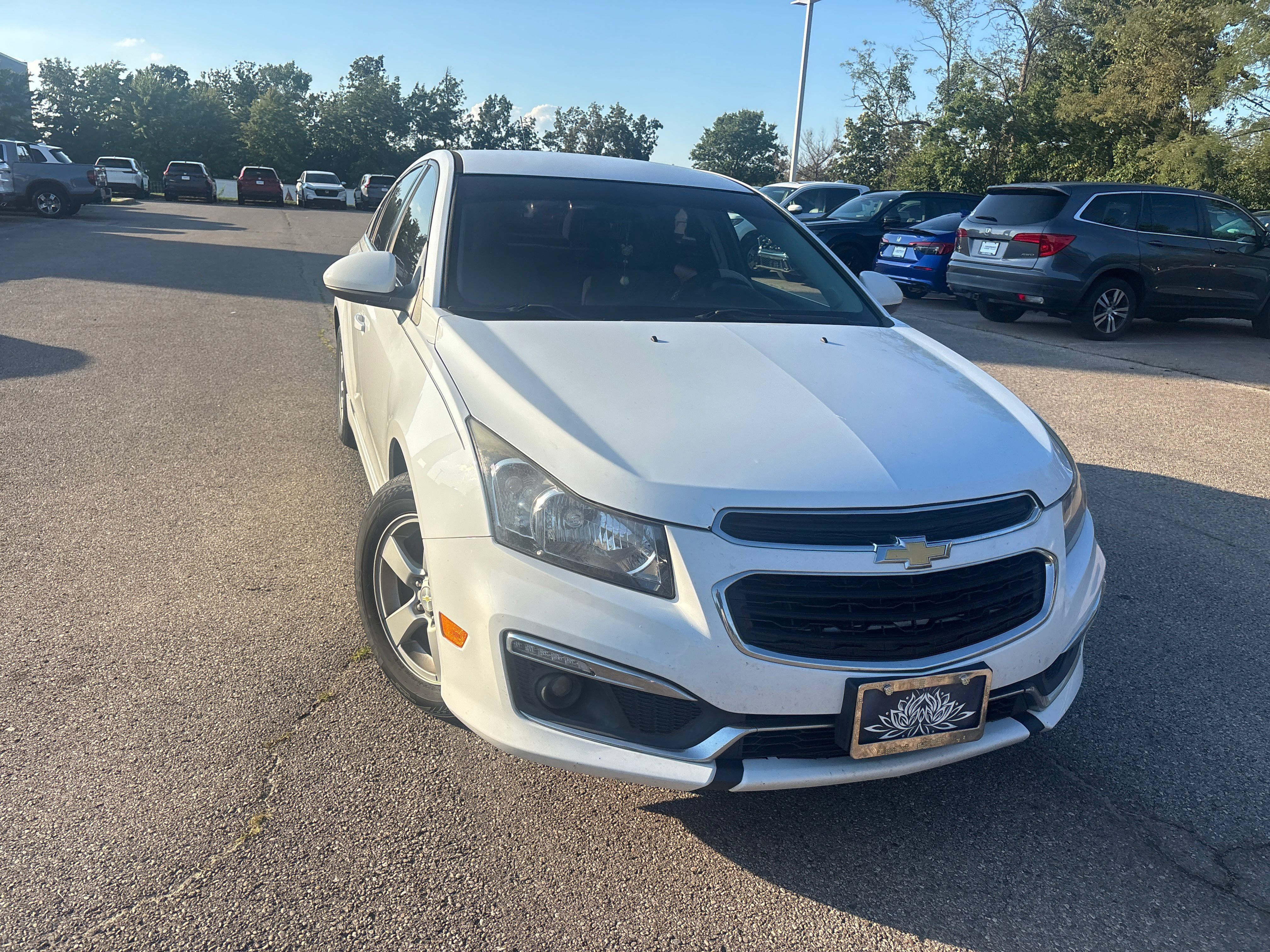Used 2016 Chevrolet Cruze LT FWD image 13
