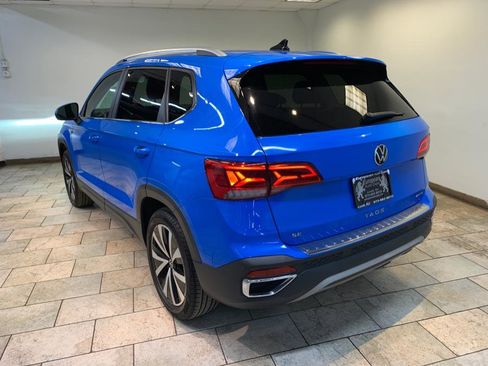 Used 2022 Volkswagen Taos SE image 6