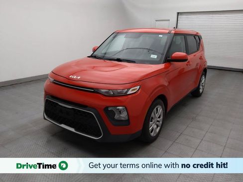 Used 2022 Kia Soul LX FWD image 1