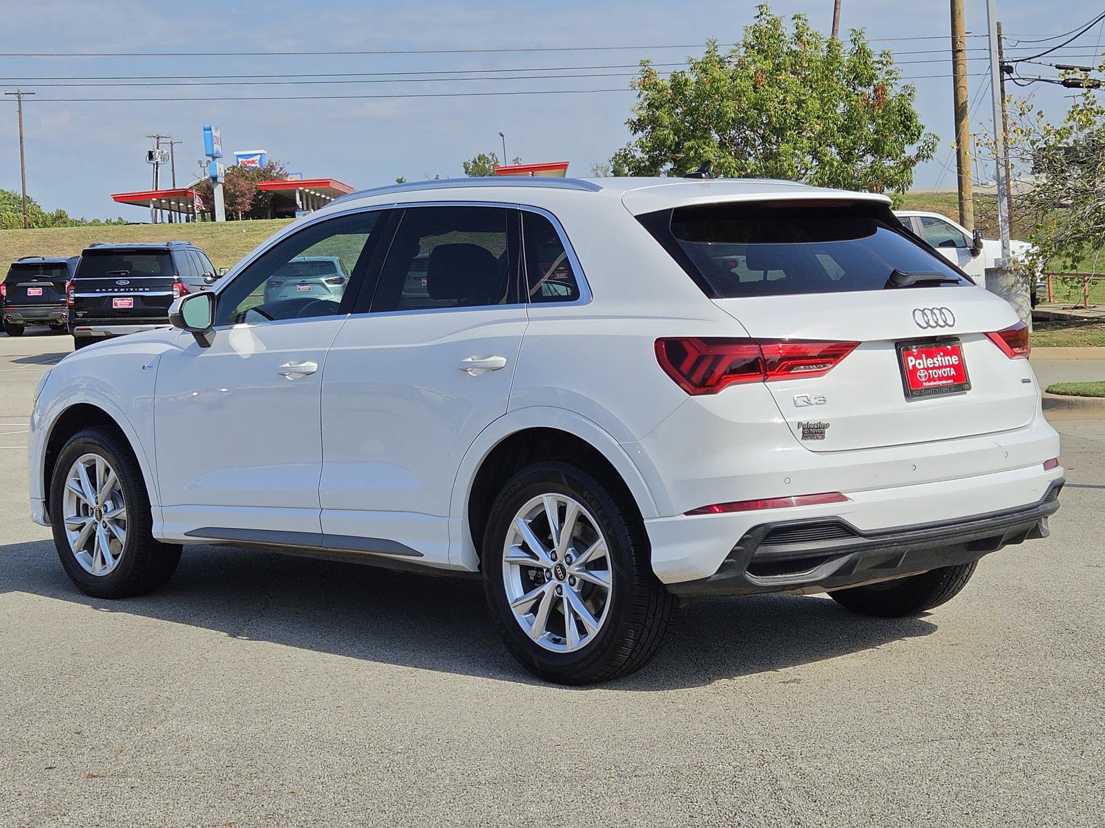 Used 2025 Audi Q3 2.0T Premium AWD/4WD image 6