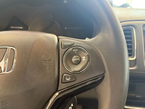 Used 2022 Honda HR-V EX image 18