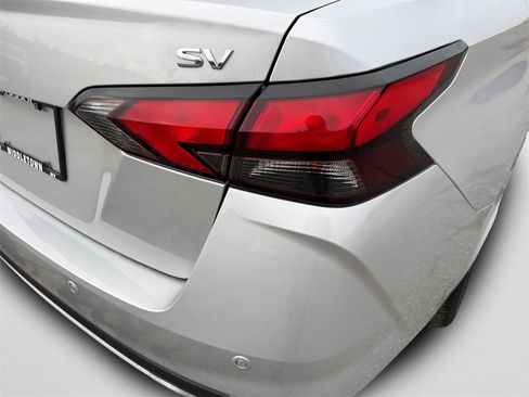 Certified 2023 Nissan Versa SV image 19
