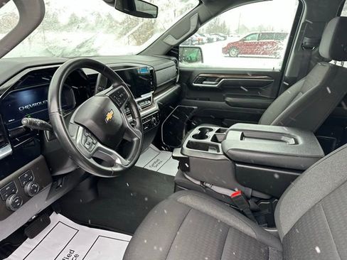 Used 2024 Chevrolet Silverado 1500 LT image 34