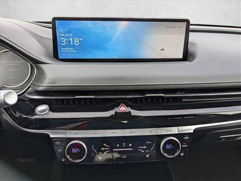 Used 2023 Genesis G80 2.5T image 13