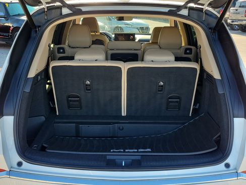 Used 2022 Acura MDX FWD w/ Technology Package image 12