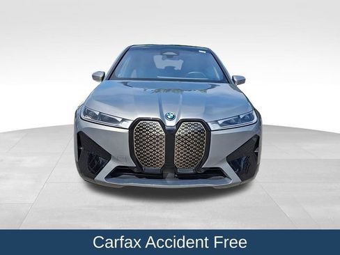 Used 2023 BMW iX xDrive50 w/ Sport Package AWD/4WD image 2