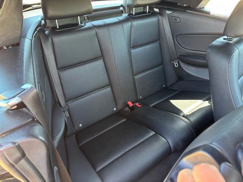 Used 2008 BMW 128i Convertible image 20