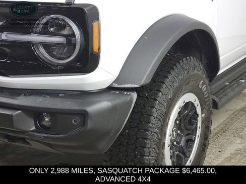 Used 2025 Ford Bronco Outer Banks w/ Sasquatch Package image 9