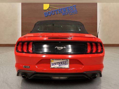 Used 2019 Ford Mustang Premium image 3