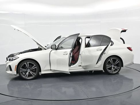 Used 2023 BMW 330i Sedan w/ Premium Package RWD image 21
