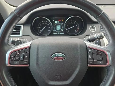 Used 2019 Land Rover Discovery Sport HSE AWD/4WD image 17