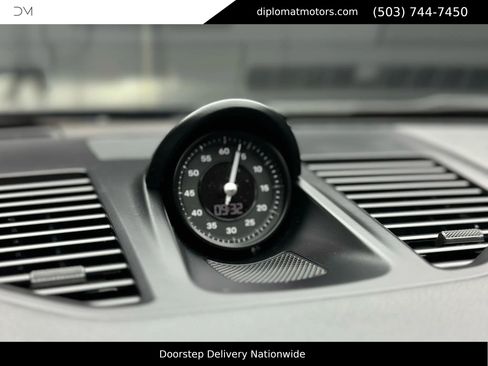 Used 2024 Porsche 911 Carrera S w/ Sport Package image 31