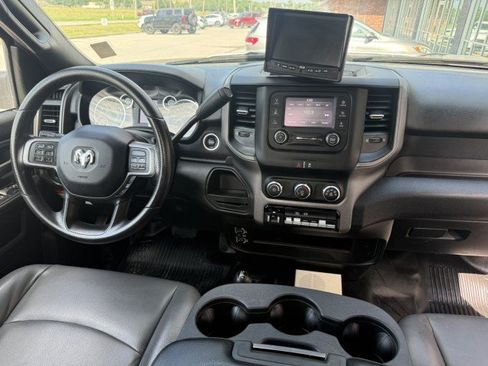 Used 2022 RAM 5500 Tradesman AWD/4WD image 7