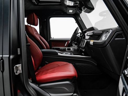 Used 2026 Mercedes-Benz G 63 AMG G 63 AMG 4MATIC Interior Pac image 51