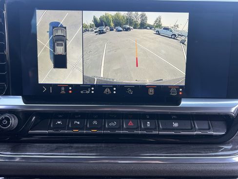 Used 2024 Chevrolet Silverado 1500 LTZ w/ LTZ Convenience Package II image 3