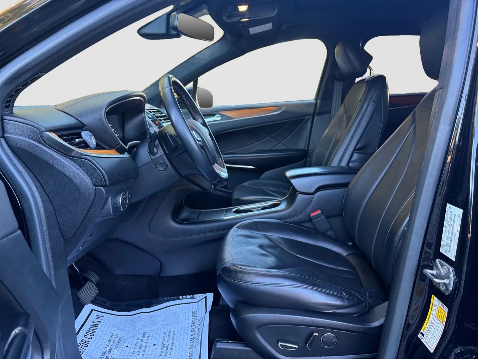 Used 2017 Lincoln MKC Reserve AWD/4WD image 12
