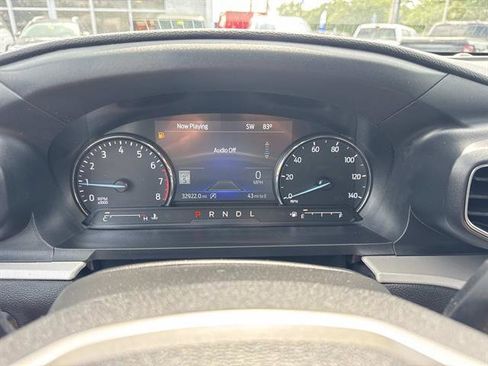 Used 2023 Ford Explorer XLT w/ Equipment Group 202A AWD/4WD image 36