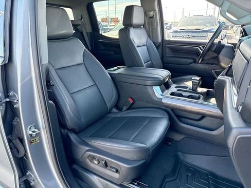 Used 2023 Chevrolet Silverado 1500 LTZ w/ LTZ Convenience Package II AWD/4WD image 25