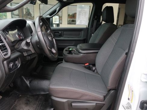 Used 2024 RAM 3500 Tradesman w/ Max Tow Package RWD image 7