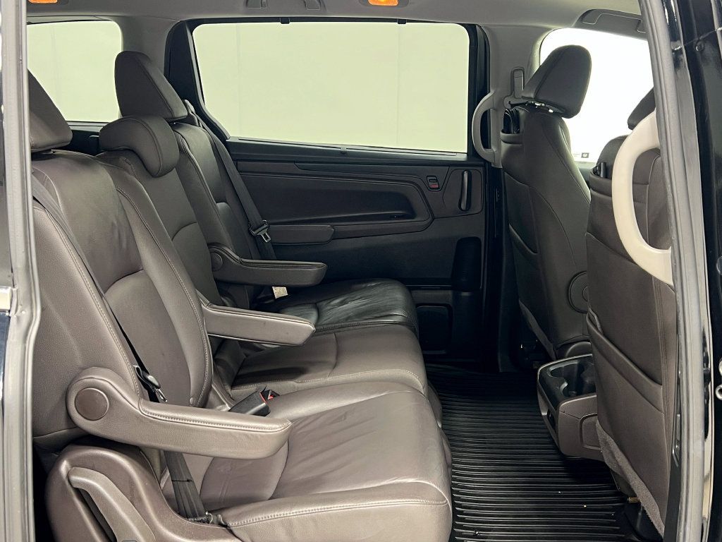 Used 2018 Honda Odyssey Elite image 37