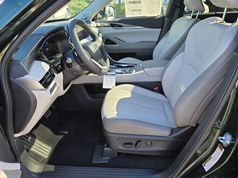 New 2026 INFINITI QX60 Luxe w/ Cargo Package image 21