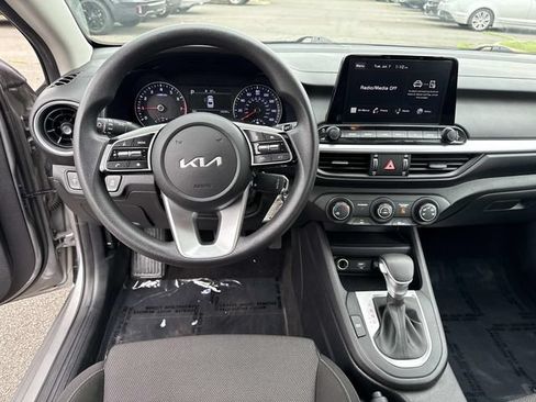 Used 2023 Kia Forte LXS FWD image 17