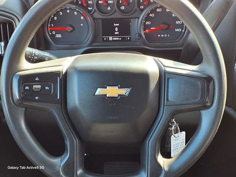 Used 2023 Chevrolet Silverado 2500 Custom w/ Custom Value Package image 12