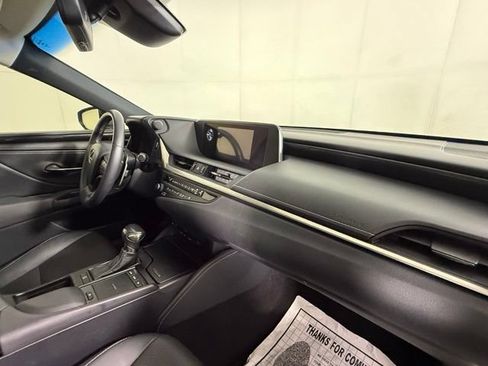 Used 2019 Lexus ES 350 w/ Accessory Package 2 FWD image 31