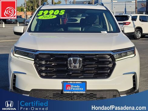 Certified 2023 Honda Pilot Touring image 5