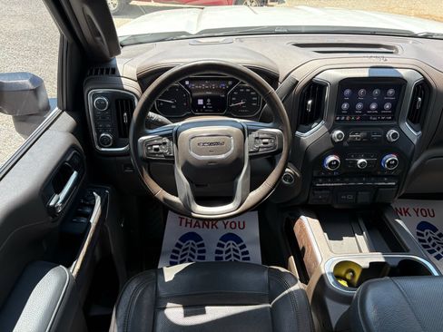 Used 2023 GMC Sierra 3500 Denali AWD/4WD image 9