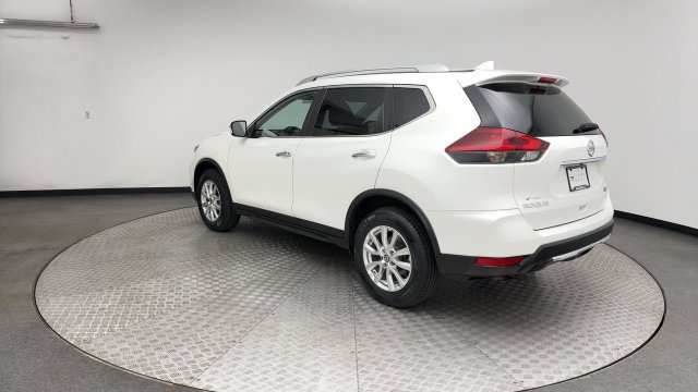 Used 2020 Nissan Rogue S w/ Special Edition Package AWD/4WD image 4