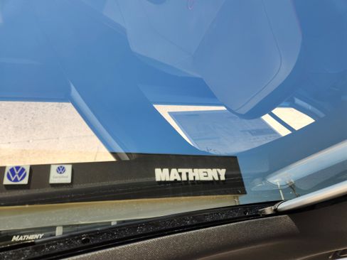 New 2025 Volkswagen GTI SE image 18