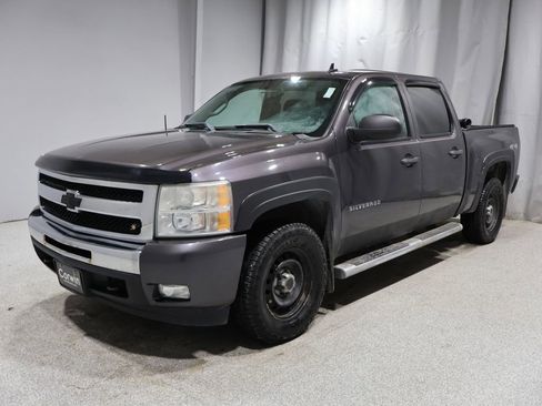 Used 2011 Chevrolet Silverado 1500 LT w/ All-Star Edition image 7