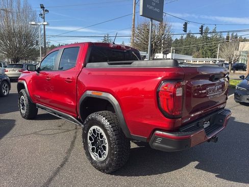 Used 2023 GMC Canyon AT4X w/ Edition 1 AWD/4WD image 4