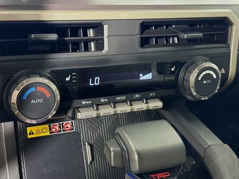 Certified 2024 Toyota Tacoma TRD Off-Road w/ TRD Off Road Upgrade Package AWD/4WD image 17