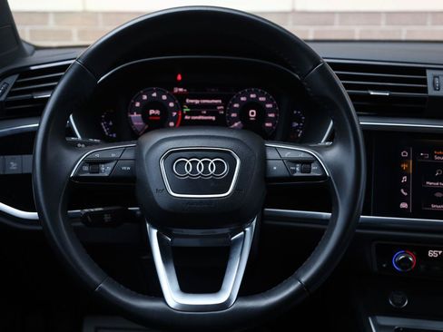 Used 2020 Audi Q3 2.0T Premium Plus AWD/4WD image 30