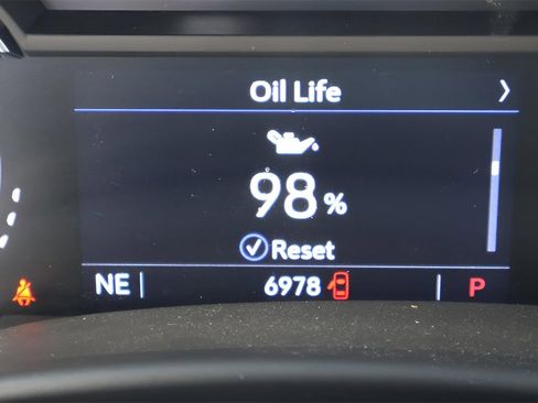 Certified 2024 Cadillac CT5 Luxury w/ Sun And Sound Package image 22