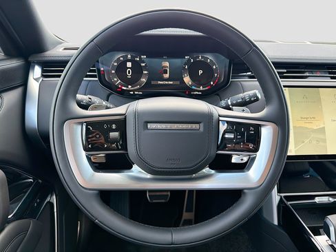 New 2025 Land Rover Range Rover SE image 43