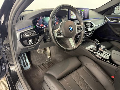 Certified 2023 BMW 530i w/ M Sport Package RWD image 4