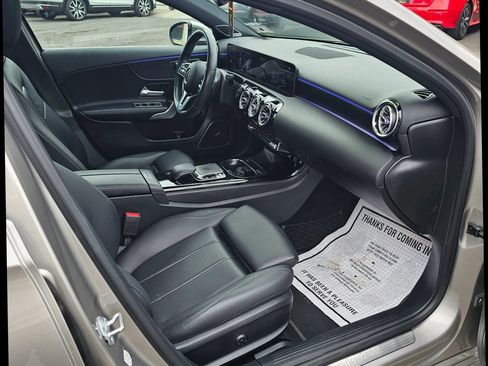 Used 2019 Mercedes-Benz A 220 4MATIC w/ Premium Package image 9