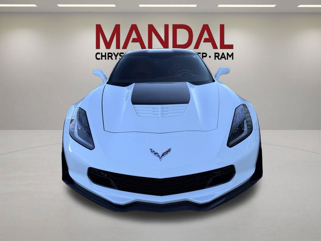 Used 2017 Chevrolet Corvette Z06 RWD image 2