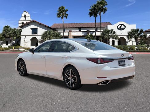 Used 2022 Lexus ES 350 w/ Premium Package FWD image 4